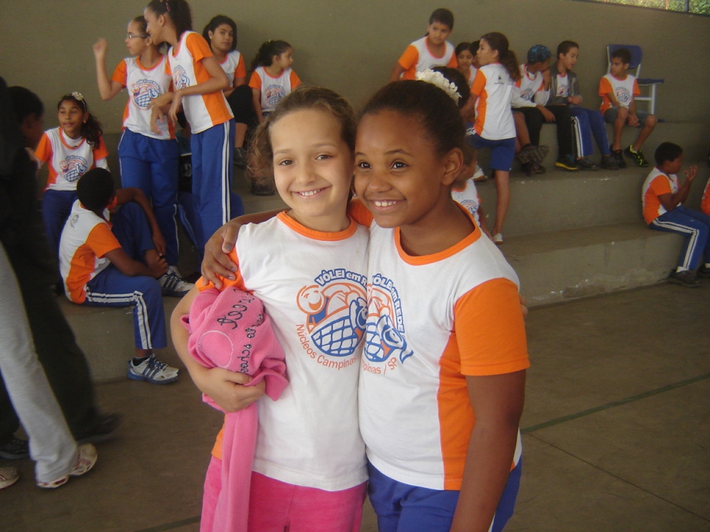 Evento fortalece laços de amizade entre as meninas participantes do projeto Vôlei em Rede.